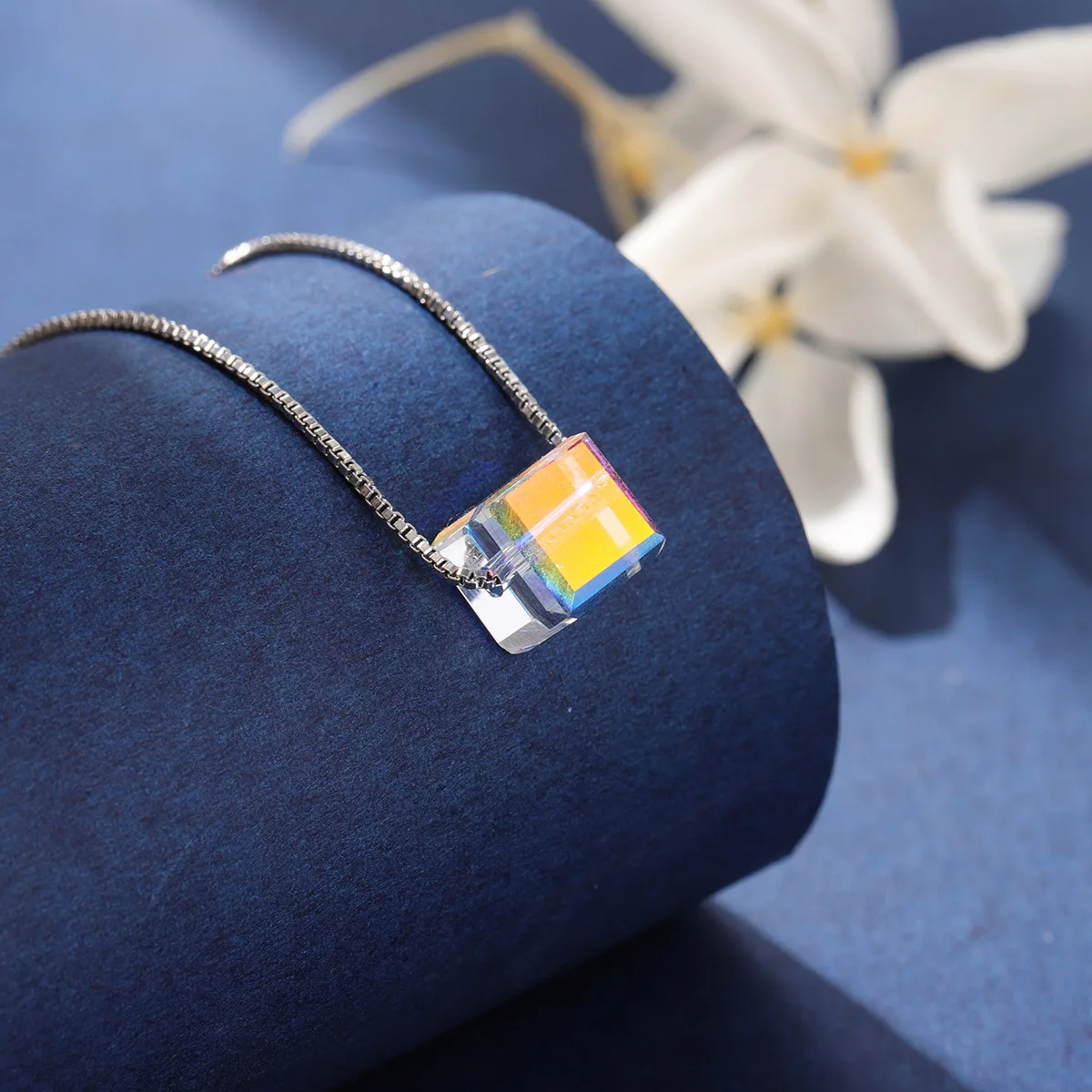 Neue 925 Sterling Silber Schmuck Mode Echte Licht Candy Quadrat Kristall Schlüsselbein Kette Weiblichen Anhänger Halsketten XL104