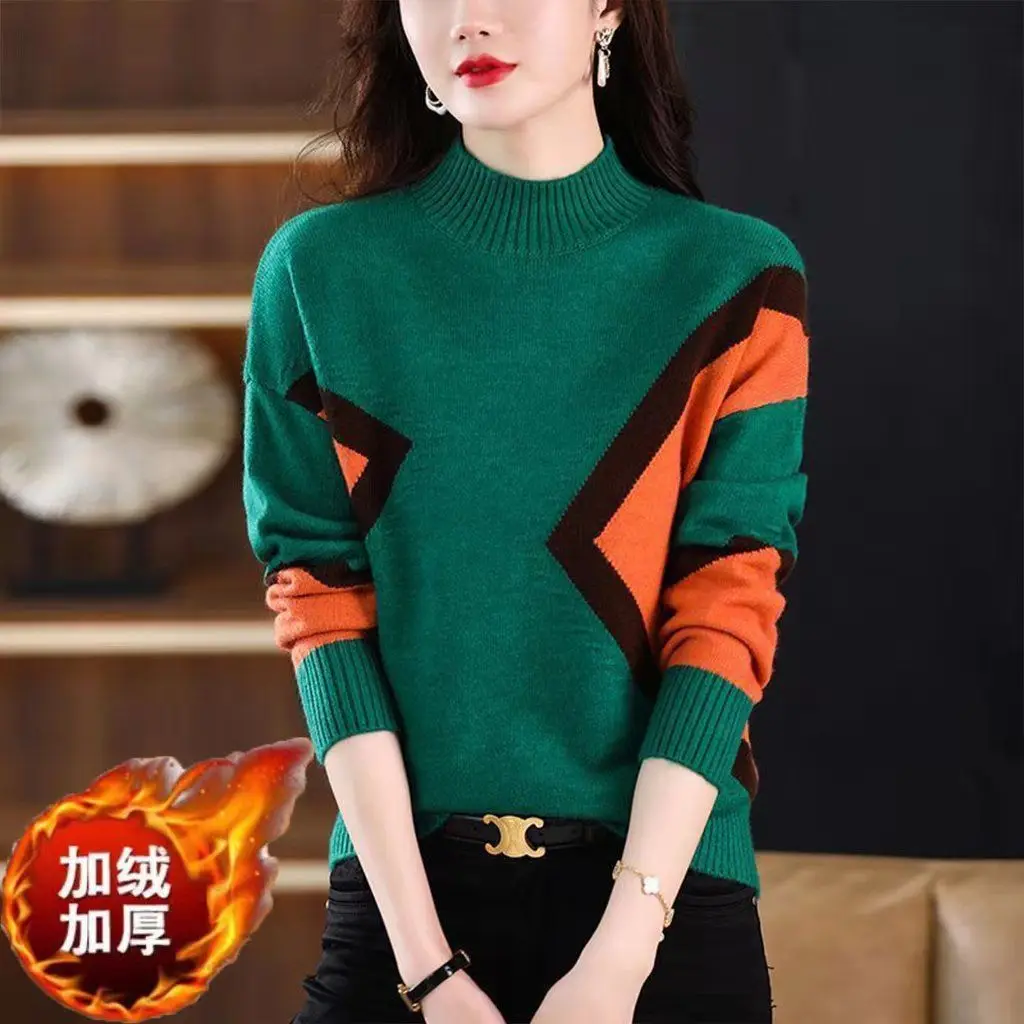 Velvet and Thickened Women\'s Top 2024 New Autumn/Winter Korean Edition Color Block Knitted Half High Neck Sweater