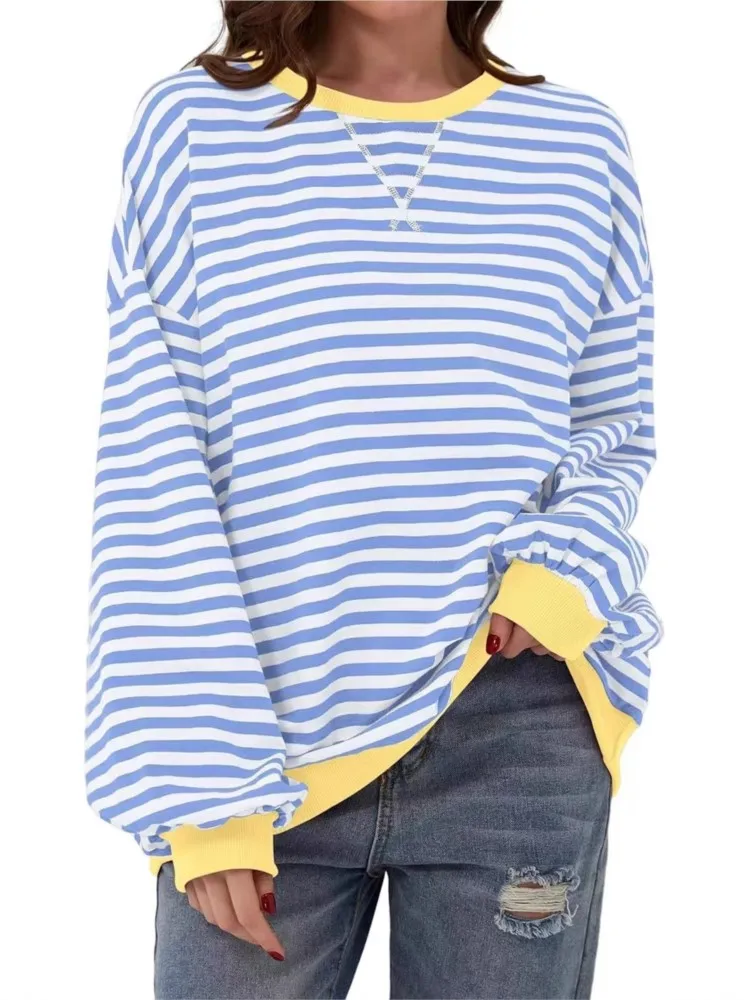 Damska koszulka w paski, luźny sweter z długim rękawem i okrągłym dekoltem, modna odzież damska na wiosnę i jesień.