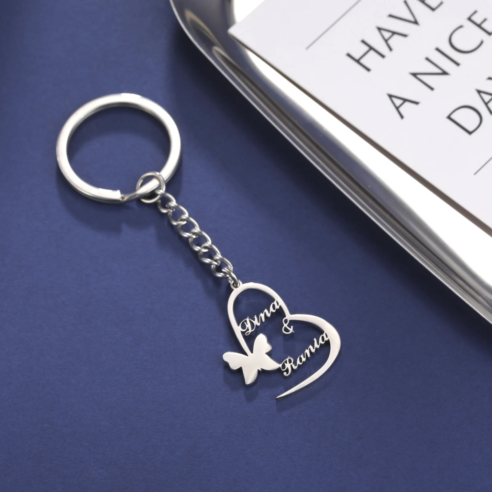 

Sipuris Stainless Steel Custom Name Keychain Personality Creative Heart Name Key Name Keychain Family Custom Name Gift