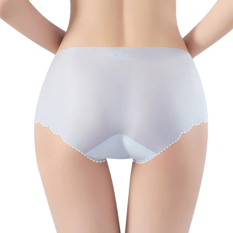 Thumbnail 3 - #6 Best Womens Seamless No-Show Panties to Buy In 2026