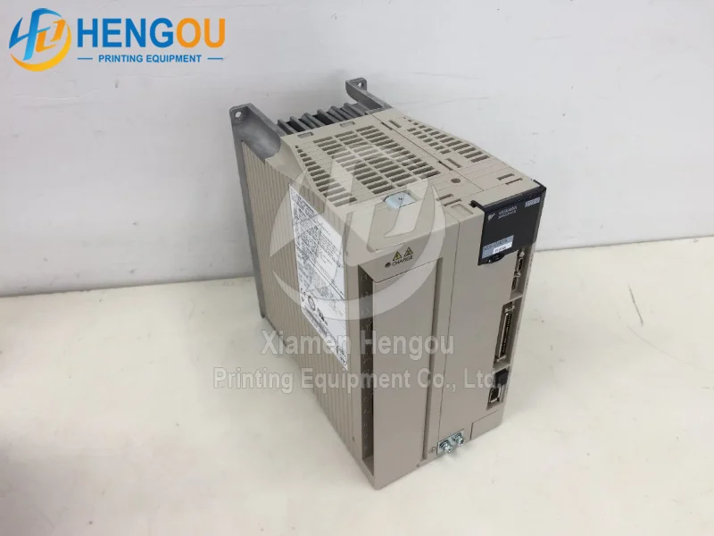 SGDV-120A01AY101AA SGDV120A01AY101AA Servo Drive Screen CTP Machine Module Spare Parts Original