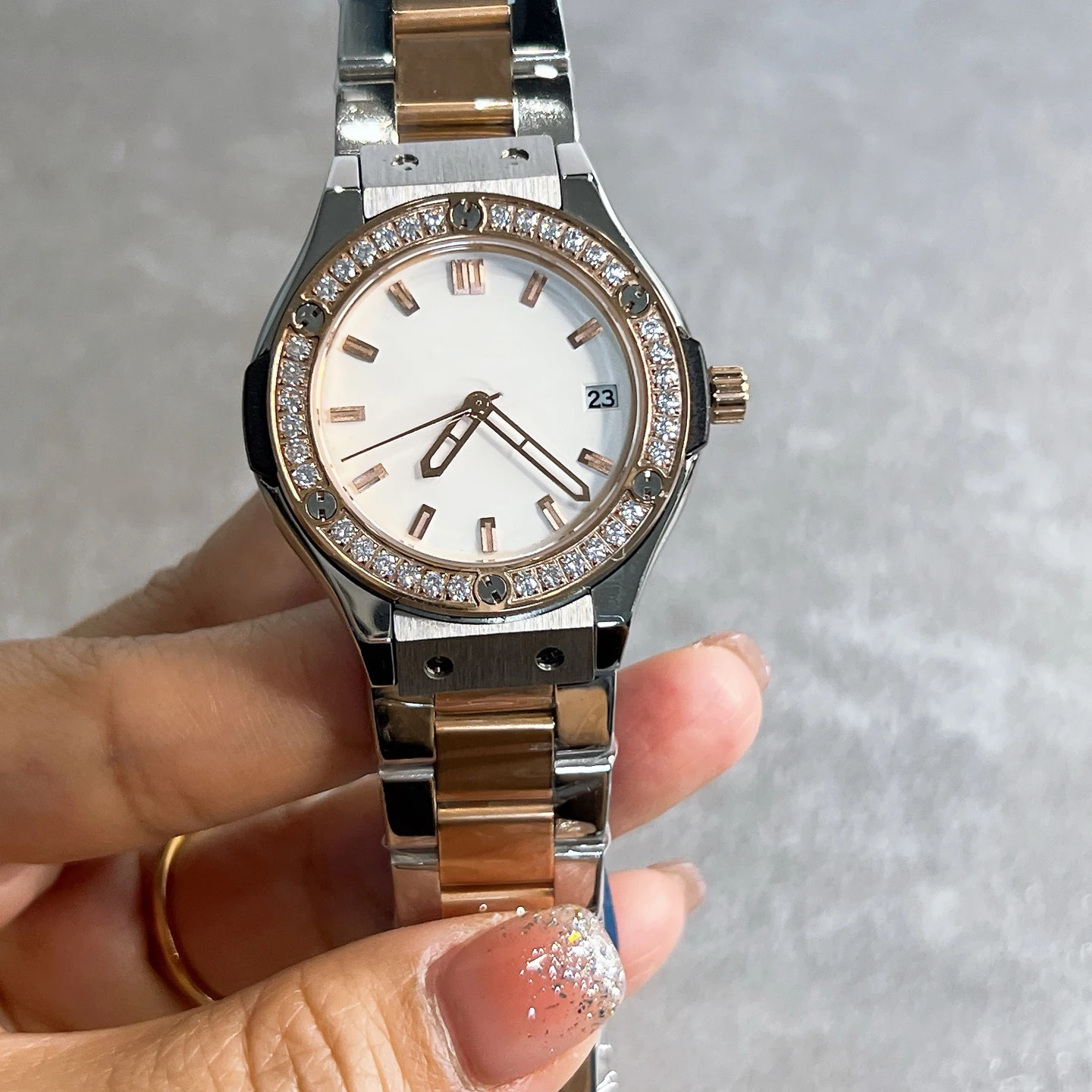 

Women's Quartz Watch Luxury Brand Elegant Designer Wristwatch Waterproof Date Women Quartz Watches 2025