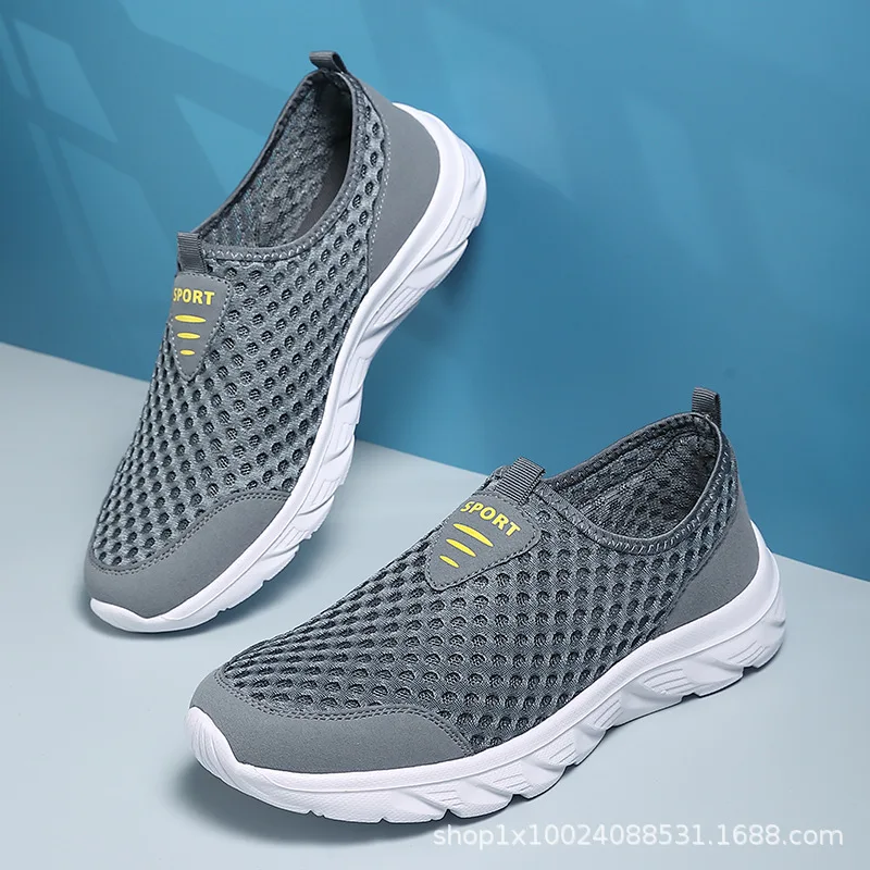 

2024 Lightweight Men Casual Shoes Breathable Slip on Male Casual Sneakers Anti-slip Men's Flats Outdoor Walking Shoes Size 39-46