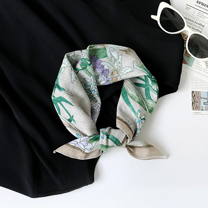58CM Square Scarf Korean-Style Floral Print Fresh for Women, Lightweight Versatile Bandana Style, Daily Office Party Vacation
