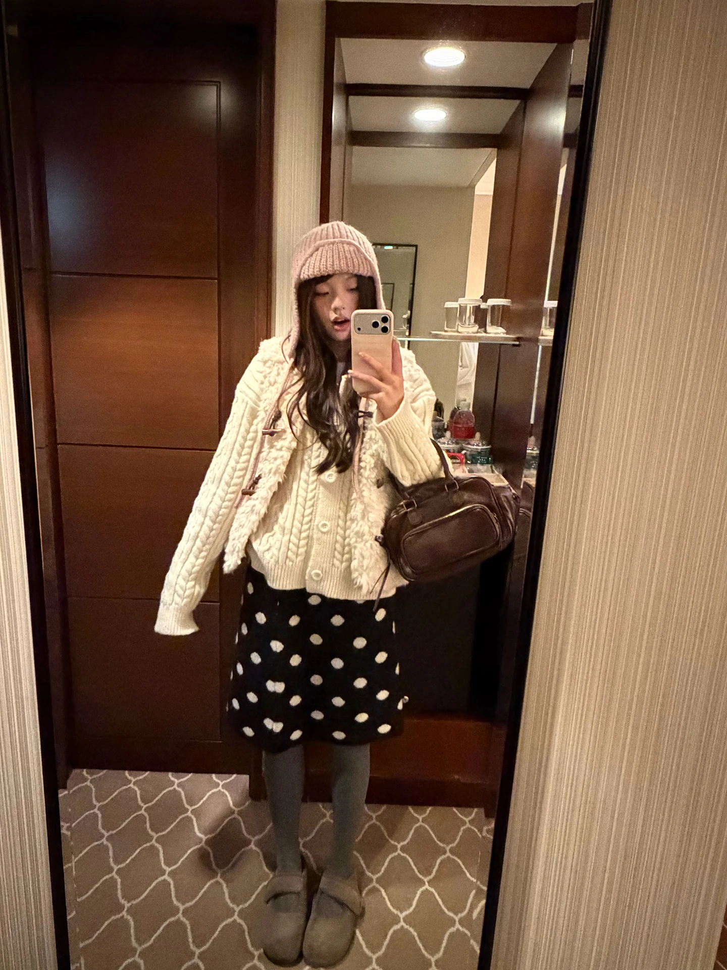 

Свободный повседневный вязаный кардиган-спираль для женщин, с отложным воротником, длинными рукавами, цветной, зимний, новинка