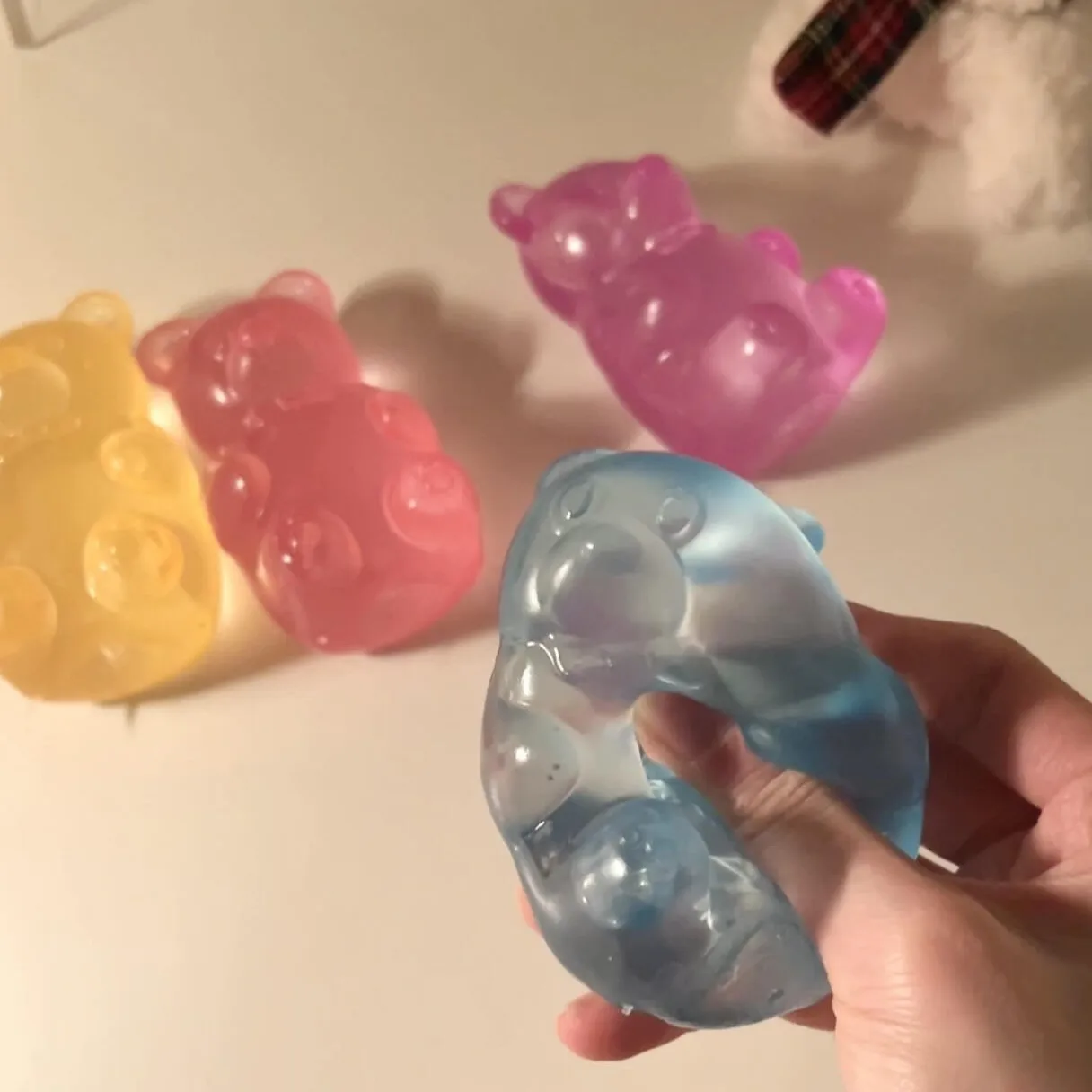 8cm Gummy Bear Sensory Squeeze Toy Cute Jelly-like Filling Slow Rebound Stress Relief Toy for Anxiety Relief