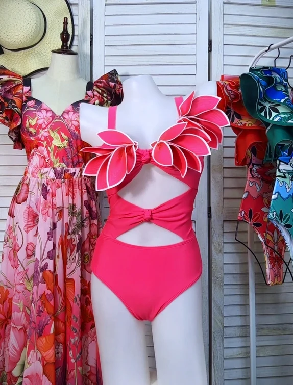 Bañador de una pieza con cuello de flores en 3D para mujer, traje de baño para vacaciones, ropa de playa, liquidación, venta al por mayor, 2024