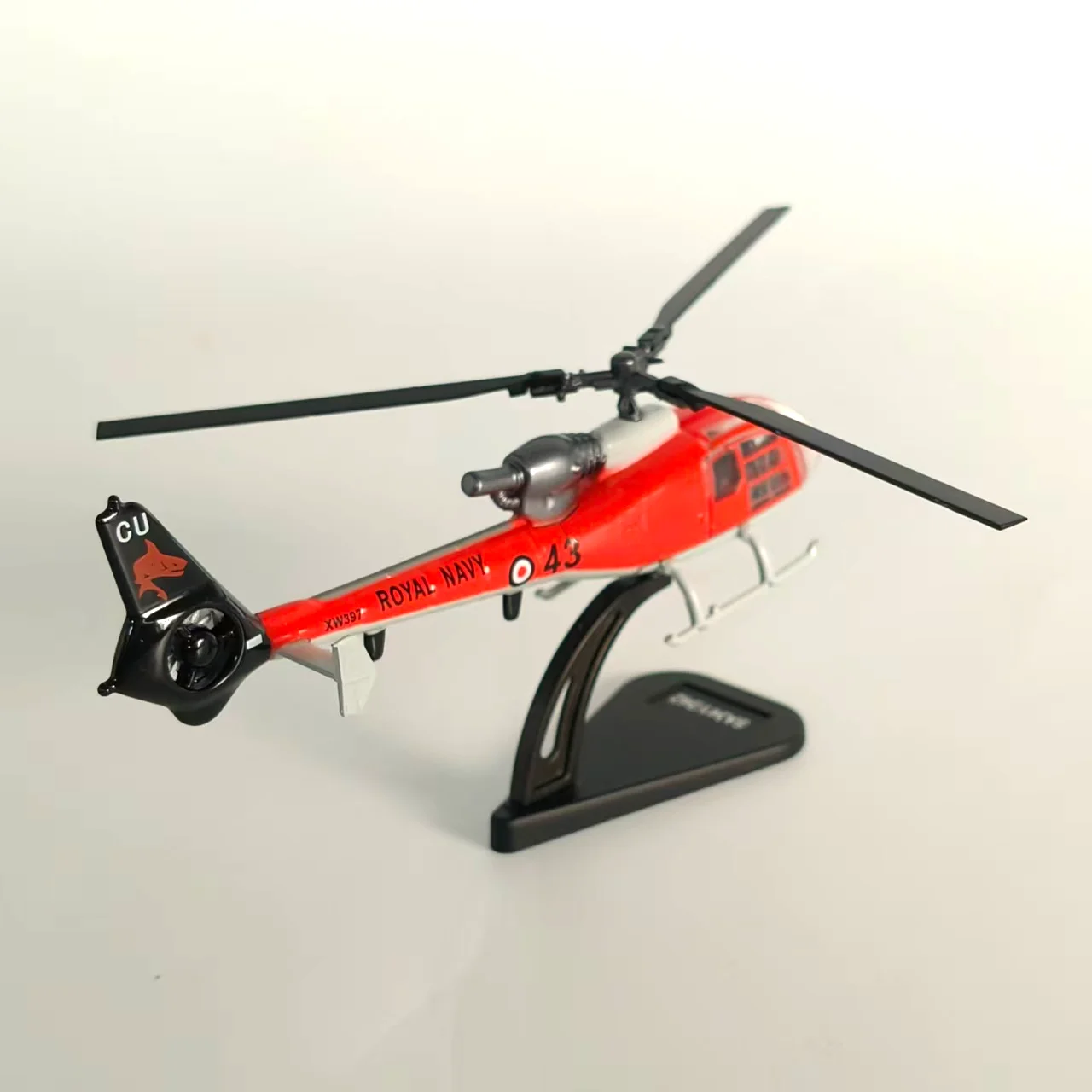 Diecast 1/100 Scale French SA341 Gazelle Helicopter Aircraft Model Alloy Decoration Collection Giftl