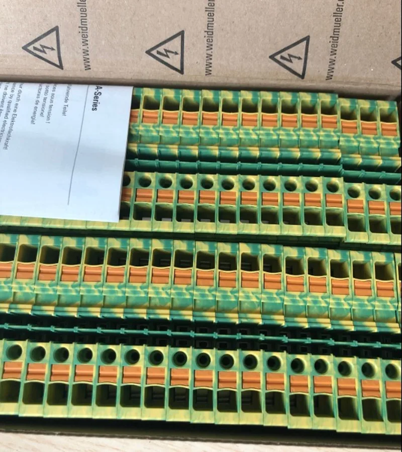 

Terminal A2C 6 PE 1991810000 connector