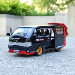 1:32 TOYOTA HIACE MPV Alloy Car Model Diecast Simulation Metal Toy Vehicles Car Model Sound and Light Collection Childrens Gifts