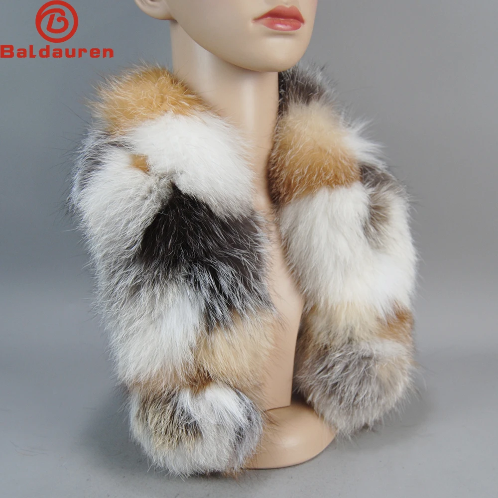 

Hot Sale Luxury Women Winter Real Fur Scarf 100% Natural Raccoon Fur Fashion Warm Soft Neckerchief Wholesale Pompom Fur Scarves