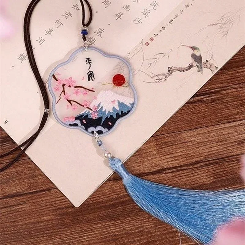 Deer Diy Embroidery Needlework Cross-stitch Gift Knitting Peace Charm Accessories Needlework Crafts for Adults Jewelry Pendant