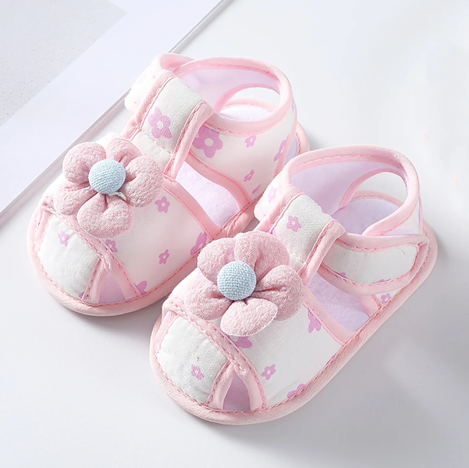 Sandalen Mädchen Kinder Baby Mädchen Weichen Kleinkind Schuhe Infant Kleinkind Wanderer Schuhe Bunte Glück Blumen Wasser Socken Kleinkind