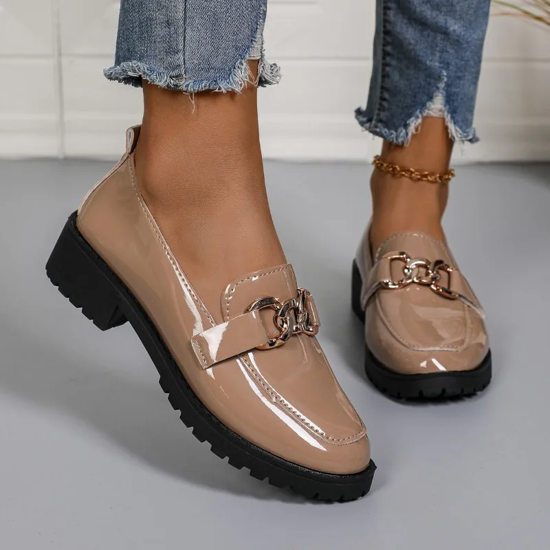 Spring Round Toe Loafers Women's British Style High Heels Shoes 2025 Slip on Chunky Heels Woman Fashion Metal Decor Shoes Women