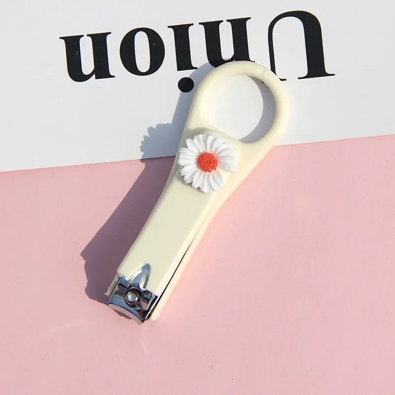 Cute Cartoon Lovely Nail Clippers Cute Mini Nail Clippers Household Anti-splash Folding Nail Clippers Manicure Manicure Clipper