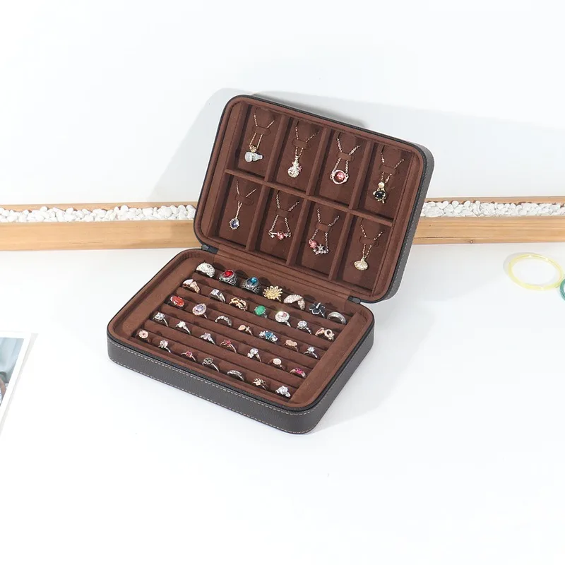 

Rings Jewelry Storage Box Portable Jewellery Organizer Boxes Jeweler Necklace Rings Collection Case Pendant Ring Display Cases