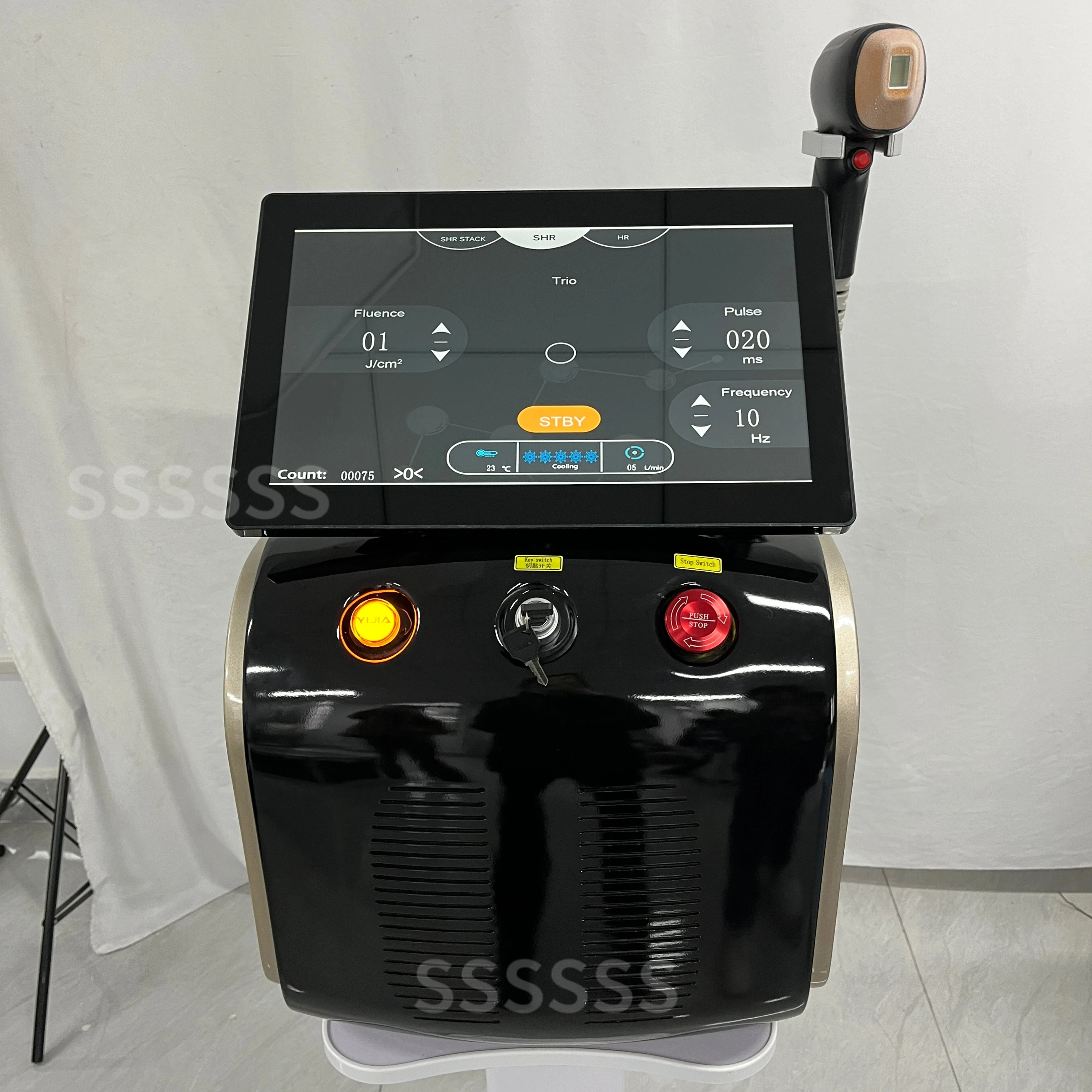 Smart 3 Wavelength Permanent Ice Titanium Diode Laser Body Hair Removal Machine  Portable 808 755 1064 Alexandrite Device