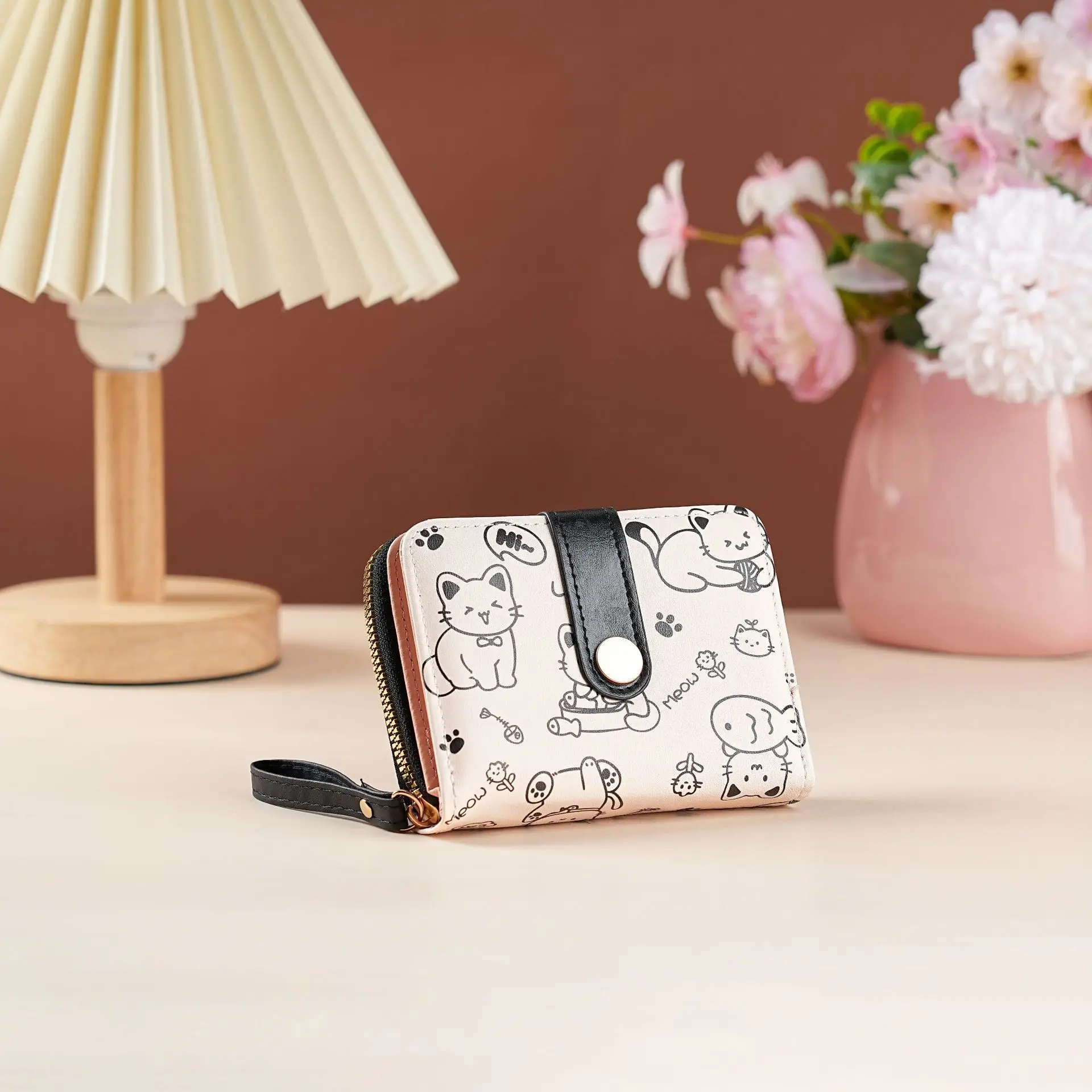 Japanese Cute Cat Girls Wallet Short Student ID Bank Card Holder Money Bag Zipper Wallets For Women Key Storage Purse Coin Purse