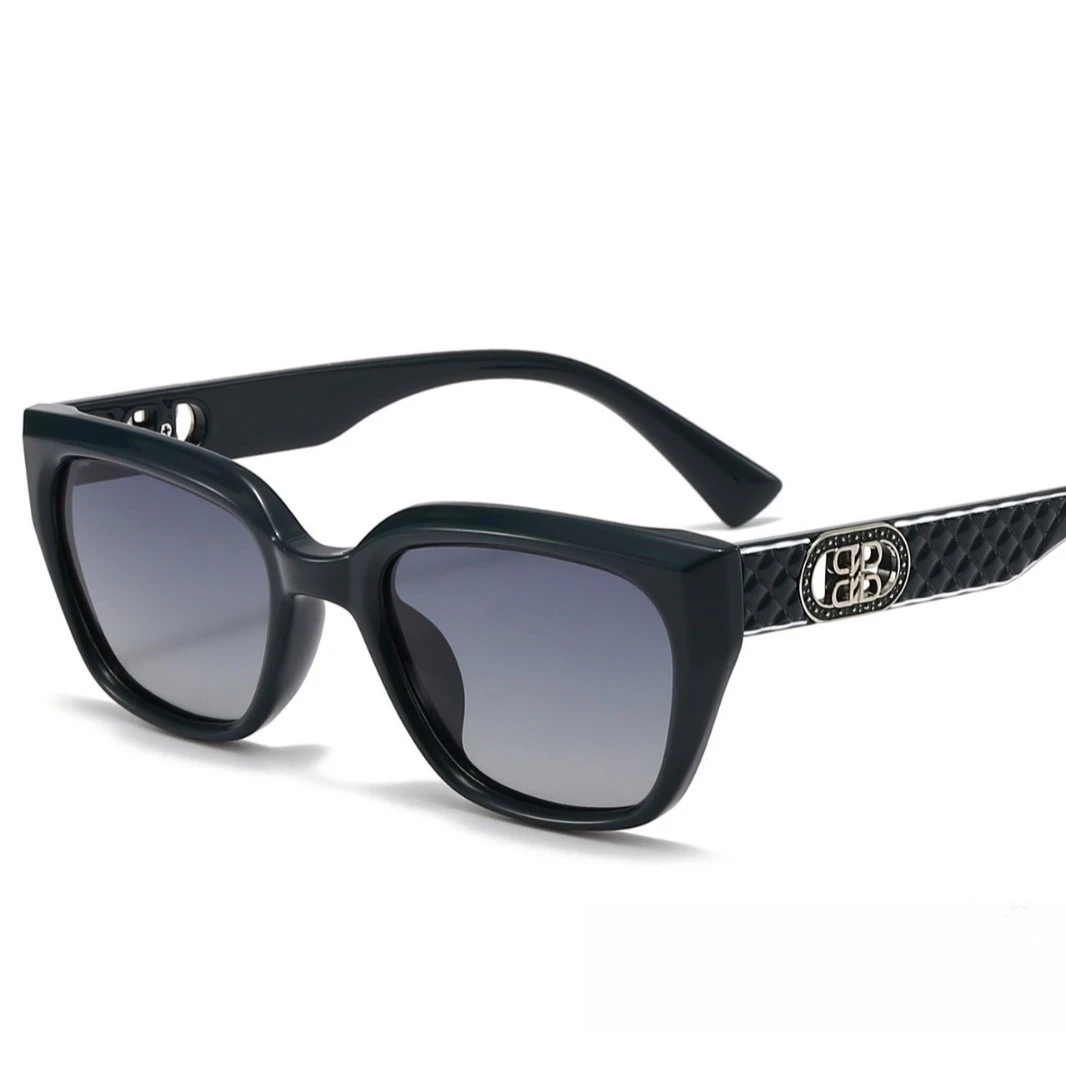 

2025 Luxury HD Polarized Sunglasses Women - UV400 Protection, Fashion Designer Driving Shades, Lightweight & Stylish Outdoor
