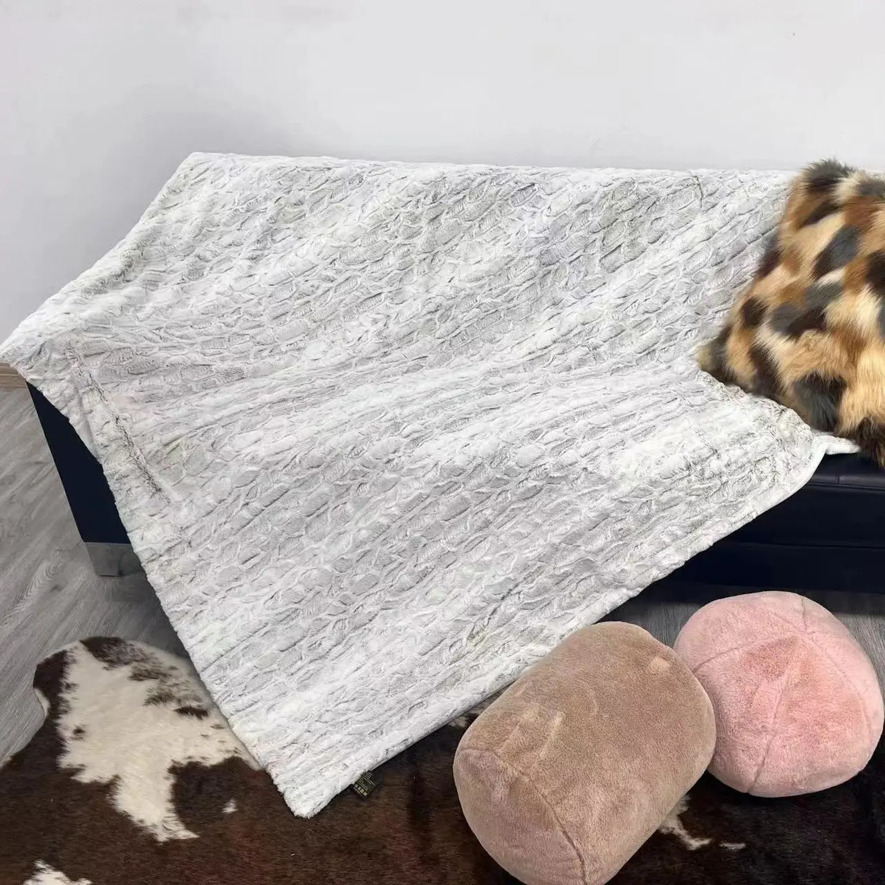 150*200cm Leisure Thick Winter Blanket Sofa Cover Grey Leopard Print Imitation Blanket Soft Sleeping Nap 100% polyester