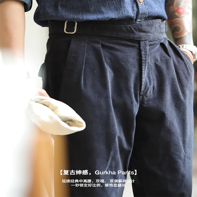 Maden calças vintage de veludo cotelê com cintura alta ajustável, abas duplas e design reto. Calças masculinas para o outono e inverno, perfeitas
