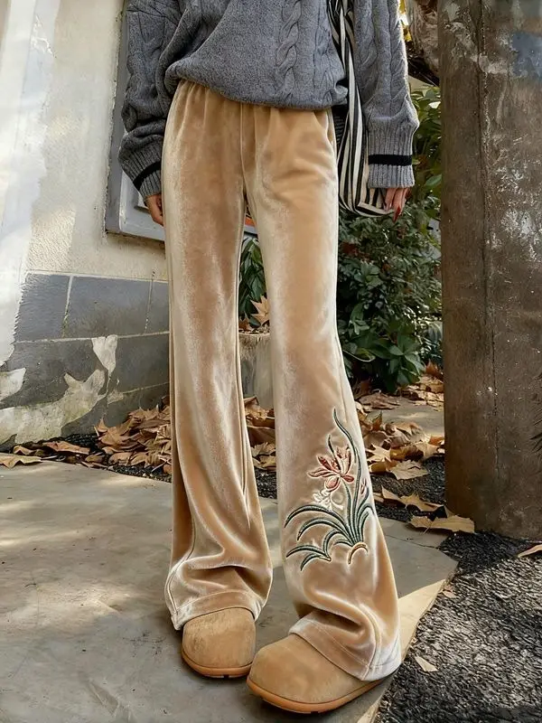 

New Chinese-style Embroidered Flower Trousers Temperament High-end Women's Clothing Micro-pull Trousers 2026 Spring High-waisted