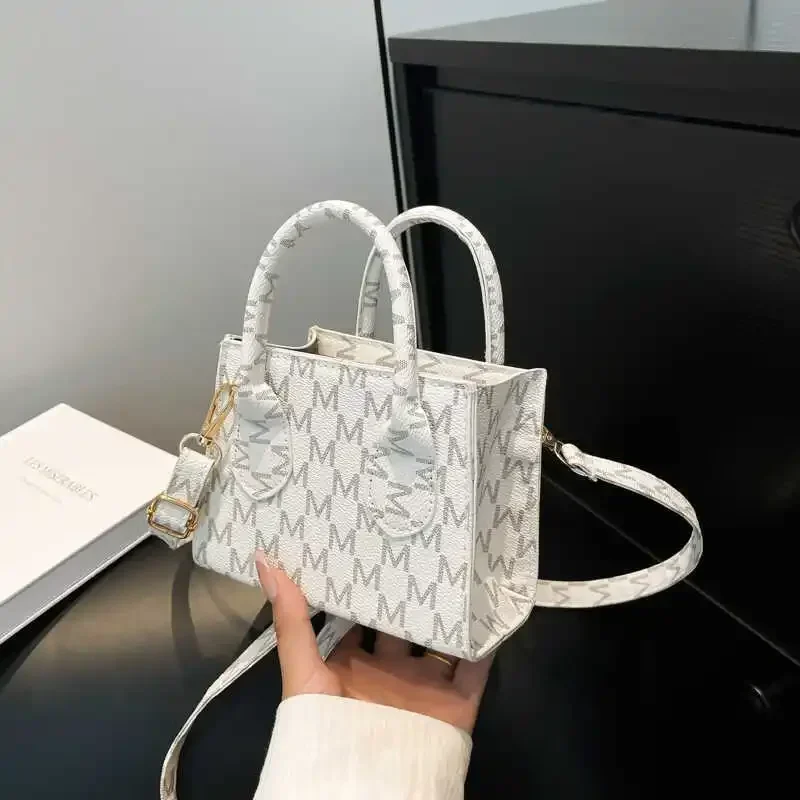 

​​2025 Ladies' Chic Mini Square Tote, High-End Shoulder & Crossbody Bag, Multi-purpose Design for Casual & Fashionable Outings​​
