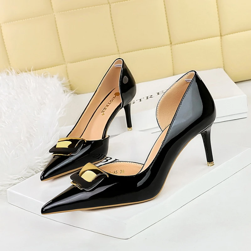 

European And American Shiny Patent Leather High Heels Thin Heels Shallow Mouth Side Empty Pointed Metal Buckle High Heels