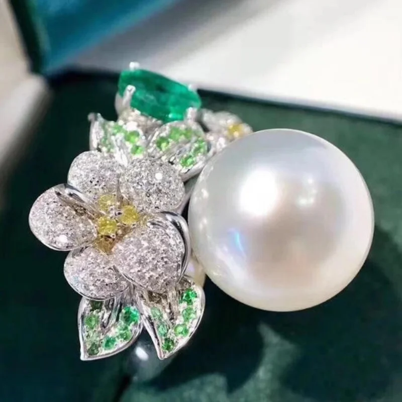 

Beautiful oversized AAAA 11-12mm round natural South Sea white pearl ring 925s