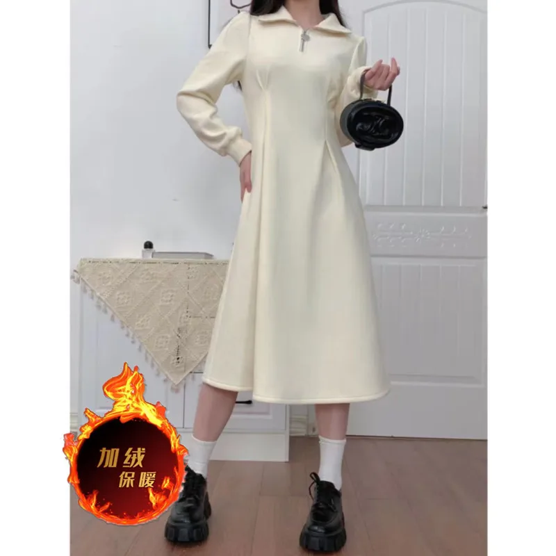 Kleider Damenkleid für Mädchen, Herbst, Samt, Patchwork, bestickt, Stehkragen, Bund, langärmelig, künstlerisch, exquisiter Empfang