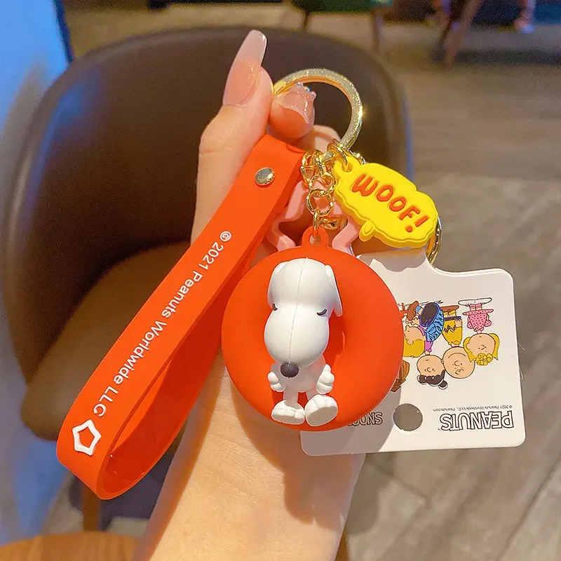 Snoopy Cartoon Doll Keychain Fashion Men Women Keyring Bag Pendant Couple Cute Car Key Ring Chain Accessories Gift For Friend