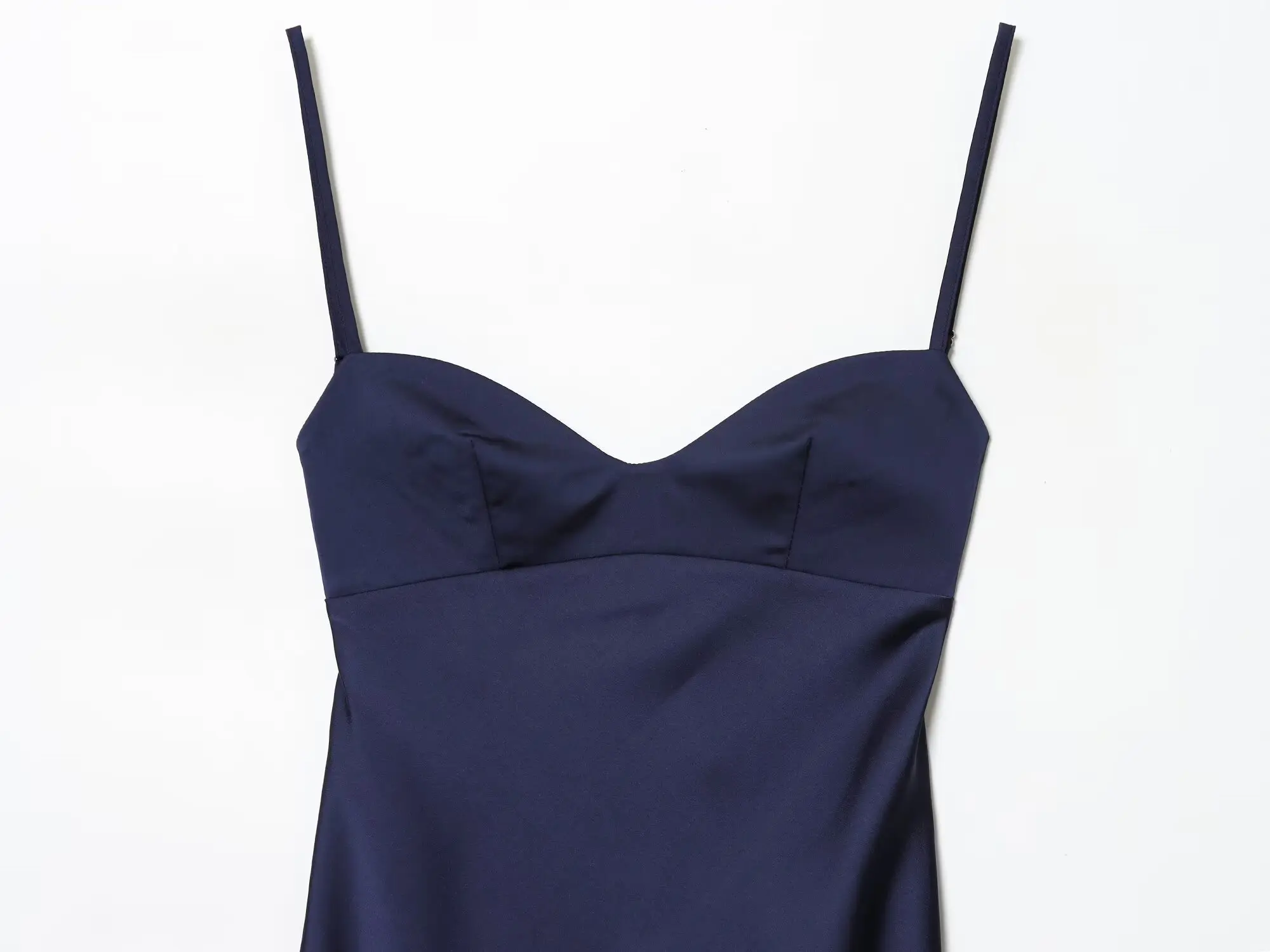 Kondala elegante assimétrico cetim suspender vestido feminino chique renda hem vestido curto 2026 primavera moda feriados festa cami vestido