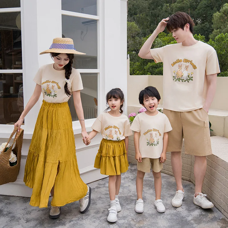 Vacation Couple Look Clothes Family Brother Sister Matching Outifits Mom Daughter Shirts Two Piece Sets Dad Son T Shirts Suit