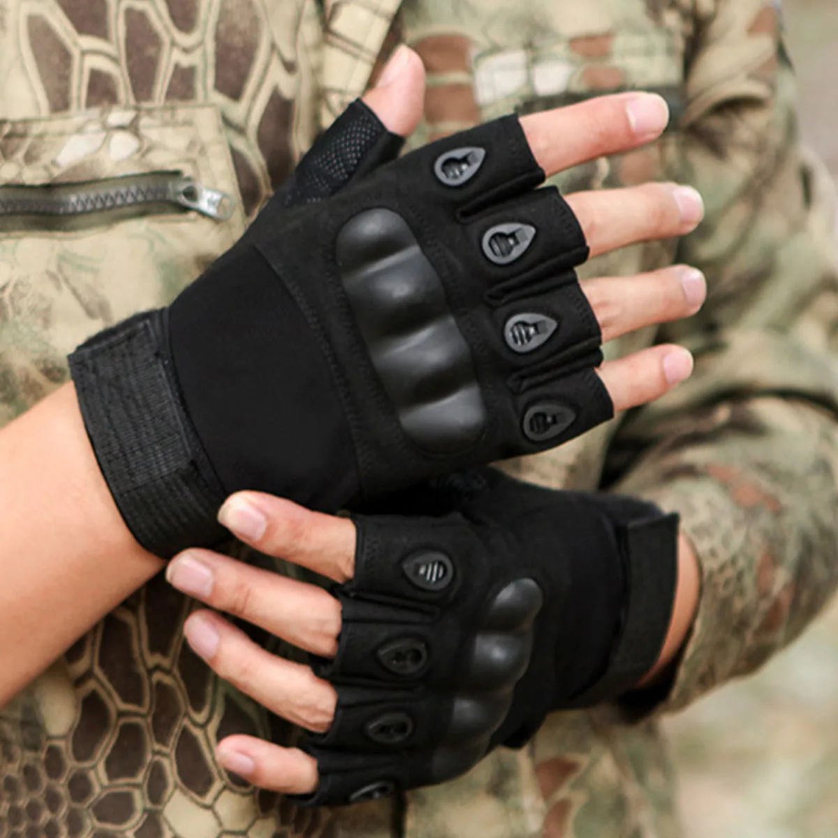 Thumbnail 2 - #24 Microfiber Cycling Gloves Comparison Guide