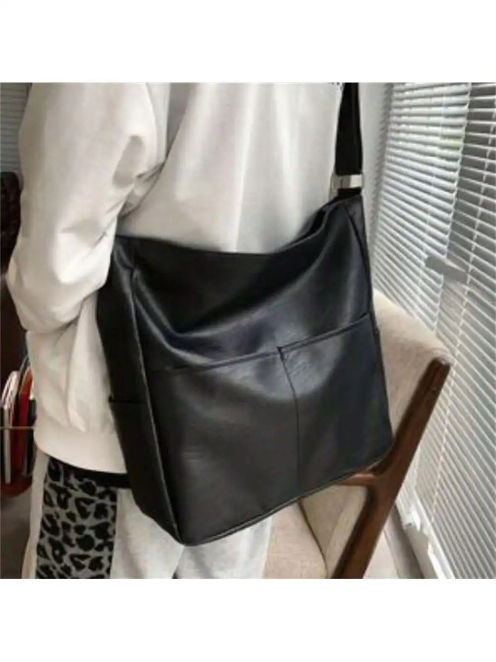 Men's Women's new fashion PU leather bucket bag, large capacity multifunctional shoulder leisure bag