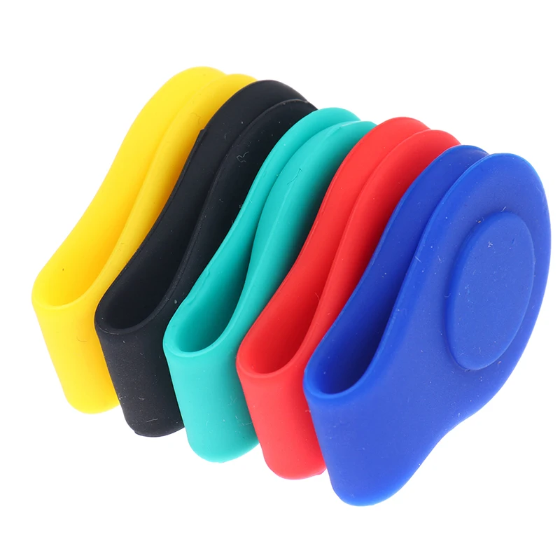 New Silicone Golf Hat Clip Ball Marker Holder With Strong Magnetic Attach To Your Pocket Edge Belt Clothes Gift Golf Accessories