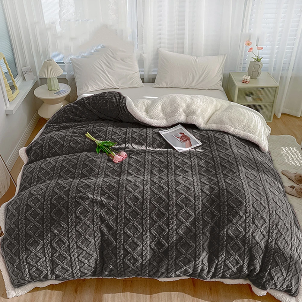 

230x200cm Thick Bed Blanket Double Layer Winter Warm Double Sided Sofa Cover Cozy Flannel Throw Bedspread Super Soft Warm Quilt