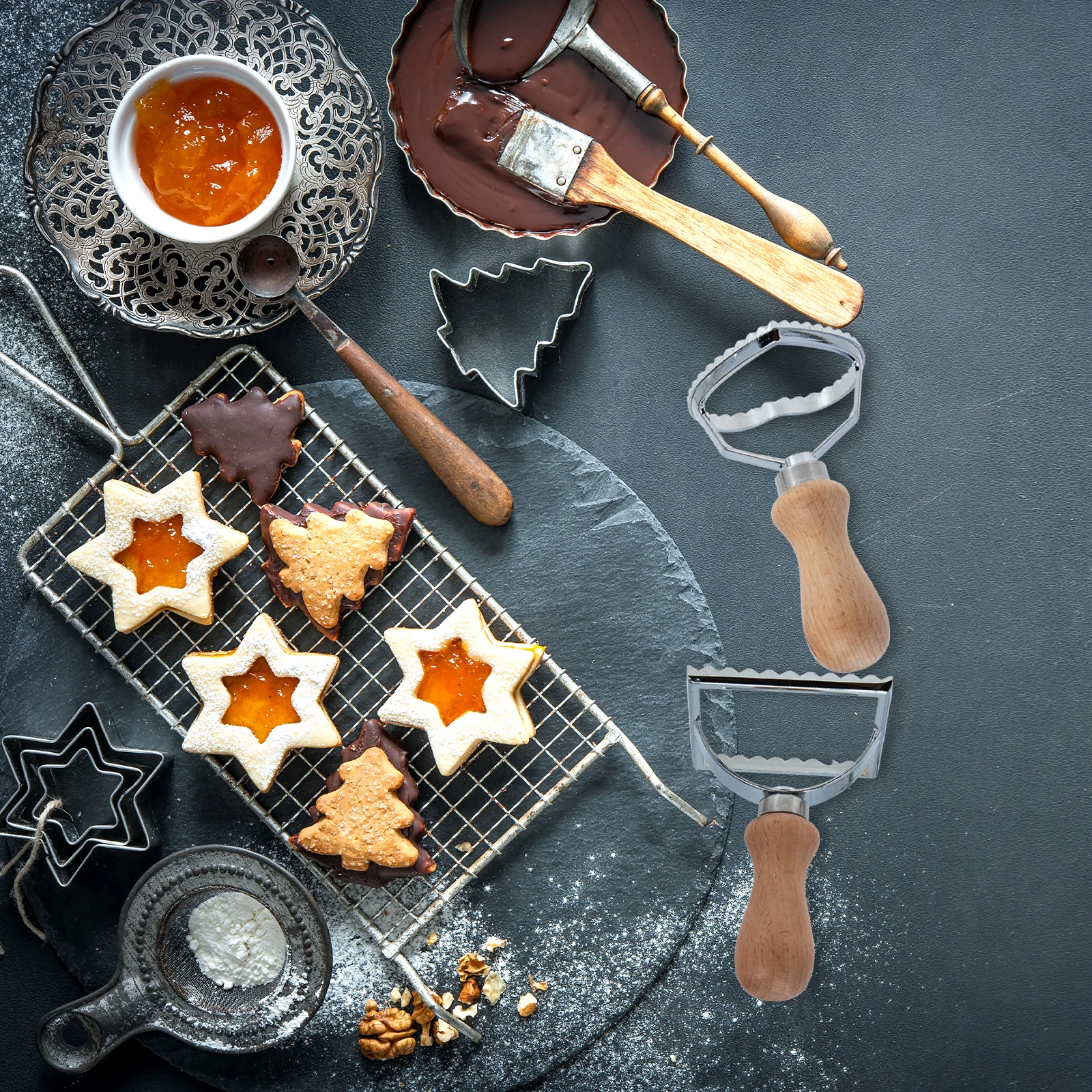 

3pcs Biscuit Pressing Molds Wooden Handle Cookie Cutters Baking Tools For Ravioli Pasta Sugar Pie Making Zinc Alloy