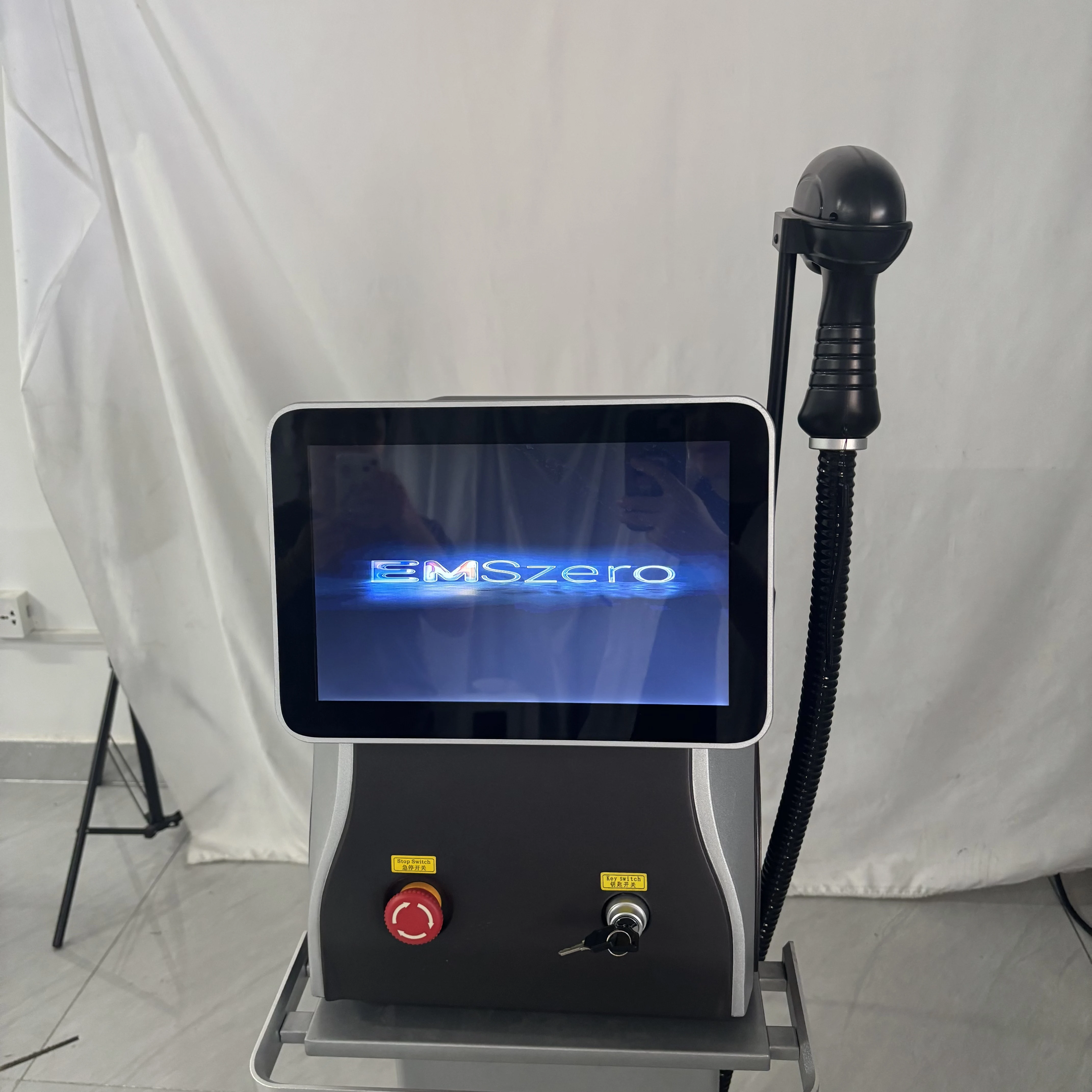 2025 808nm Diode Laser Ontharing Schoonheid Apparatuur 755 808 1064nm Laser Ontharen Haar Verwijderen Machine