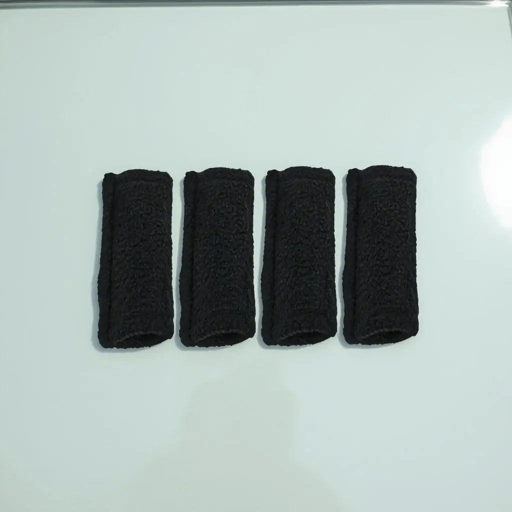 

4Pcs Snooker Pool Cue Cleaning Cloth Set Gentle Reusable Fabric for Shaft Polishing Dust Removal Billiards Club Wiping Towel