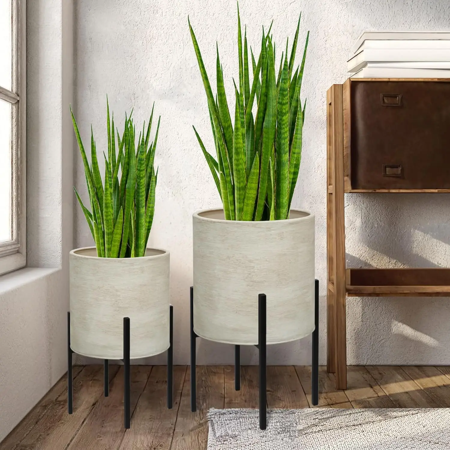 

Modern Plant Pots, Large Planters with Stand, Set of 2 Decorative Planters, Metal Pots with Drainage Holes for Living Ro