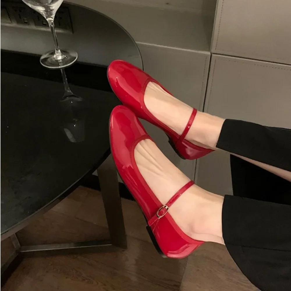 Flat shoes women\'s 2026 new Mary Jane single strap shallow mouth soft soled ballet shoes summer round toe single shoes women