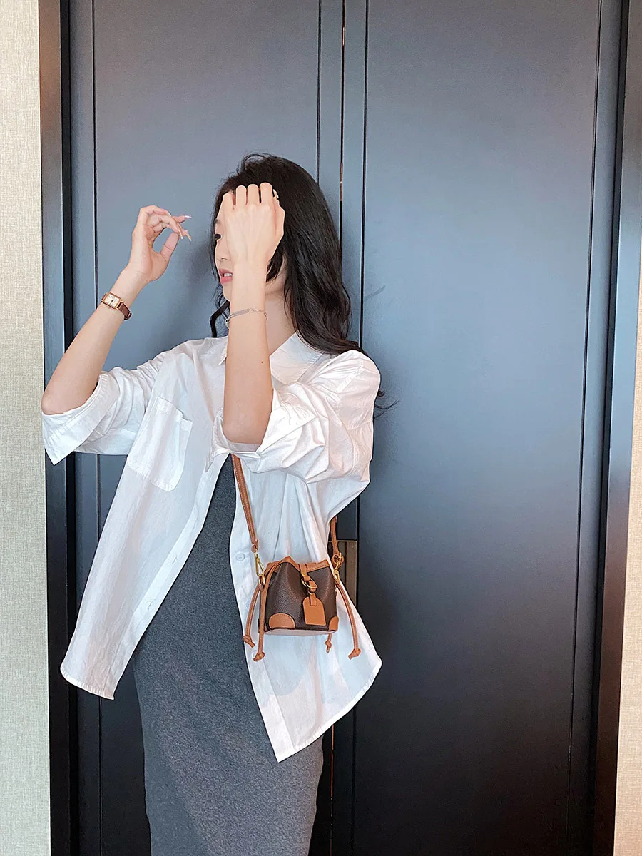 

Mini Children's Drawstring Bucket Bag with Hand-held Crossbody Small Bag for Women Stylish Portable Storage Organizer