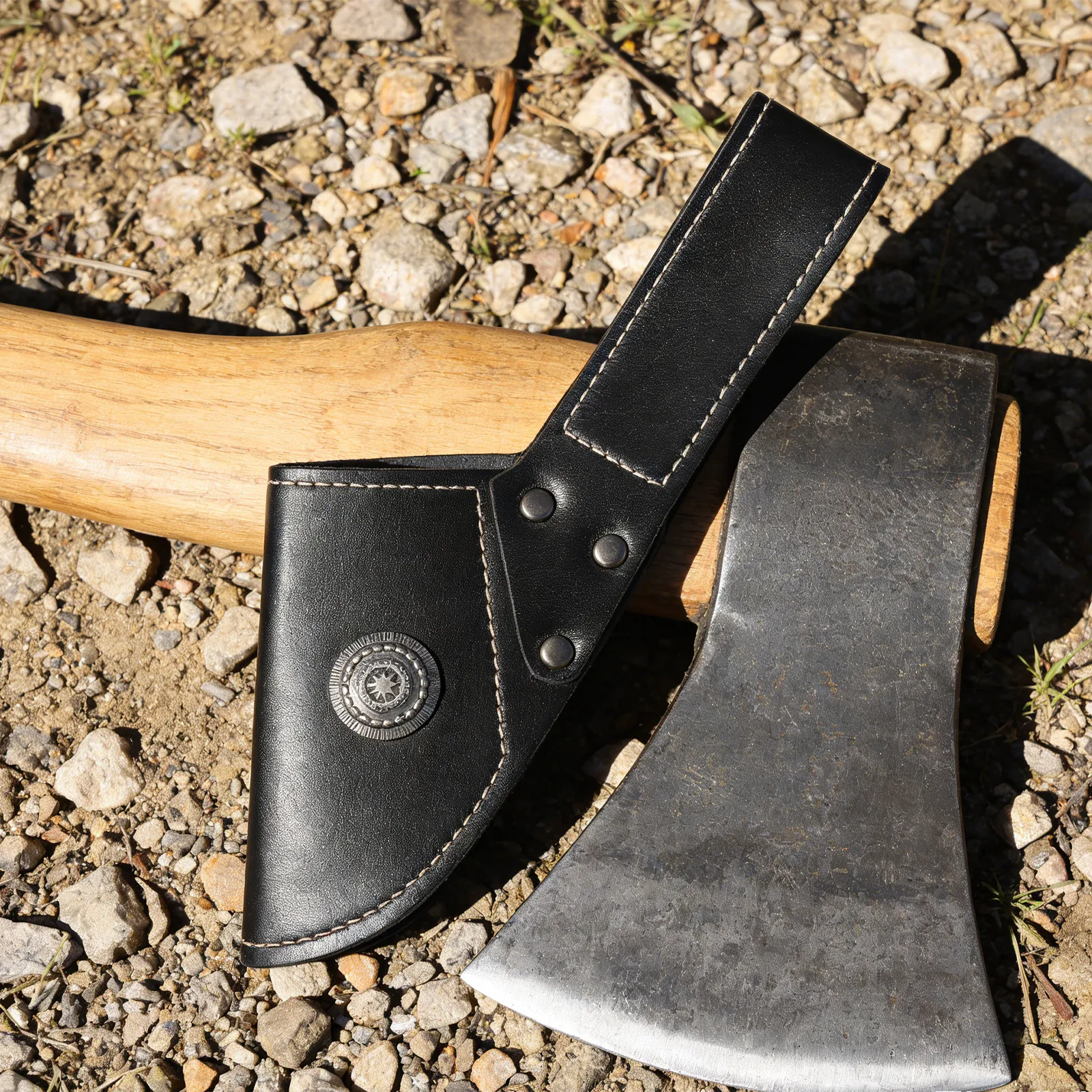 Camping Axe Sheath PU Synthetic Blade Protector Snap Closure Hatchet Edge Cover for Outdoor Bushcraft Forestry Chopping