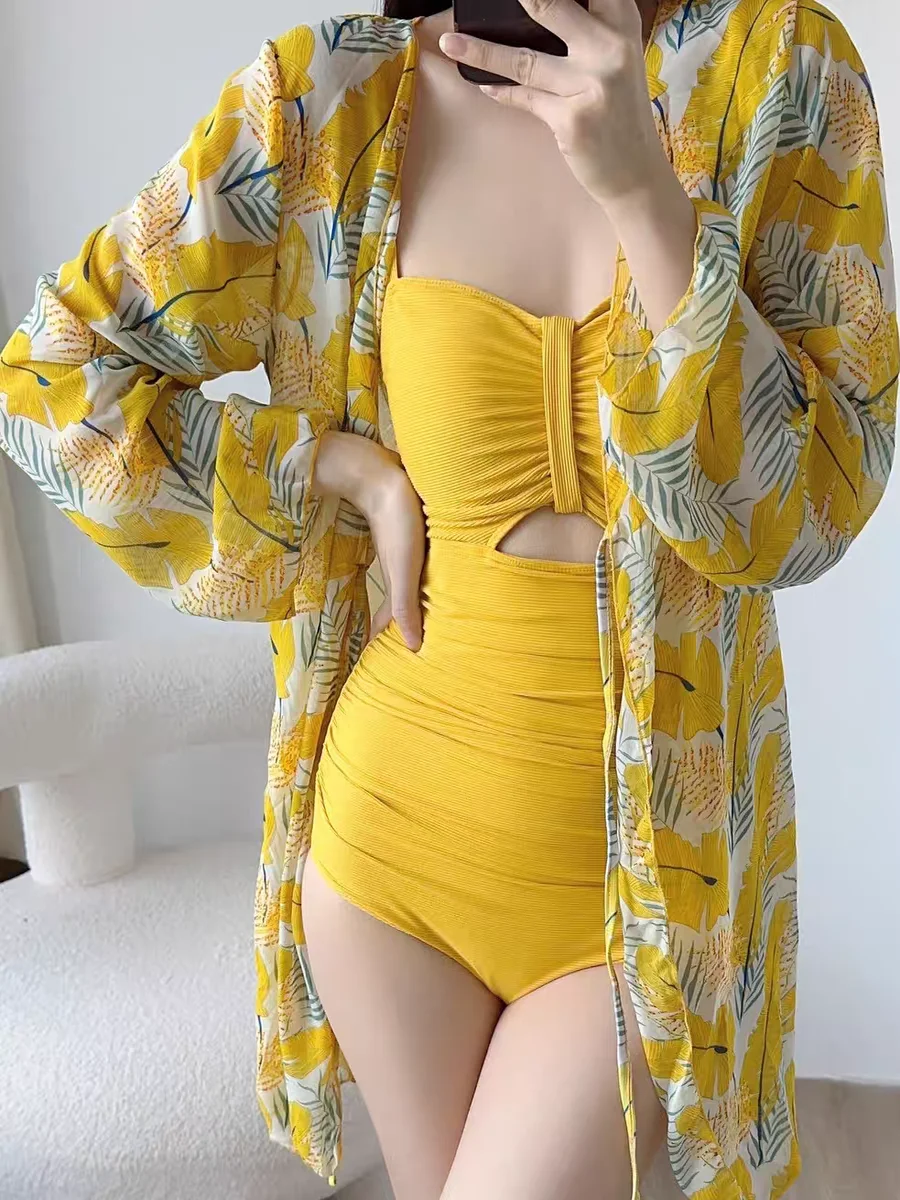 

2025 New Women's One-Piece Swimsuit Slimming Beach Vaion Hot Spring Casual Swimwear Fixed Cup No Sve Triangular Suit