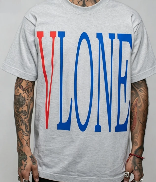 2026 new Retro contrasting color large-font pattern T-shirt suitable for both men and women. Double-color letter print.