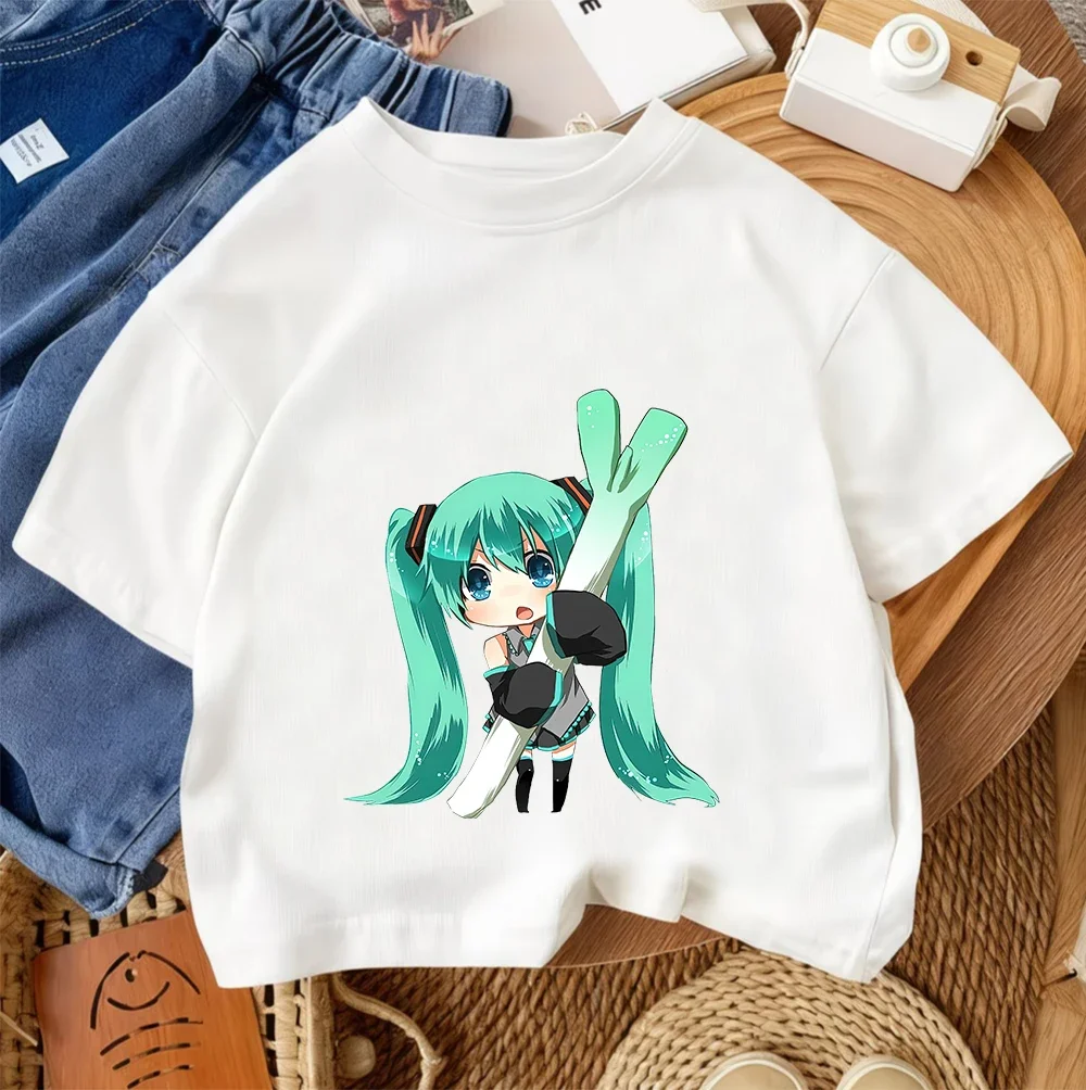 

Детская повседневная футболка с милым принтом Hatsune Miku, летняя уличная мода для мальчиков и девочек 2026 года, возраст 3-14 лет