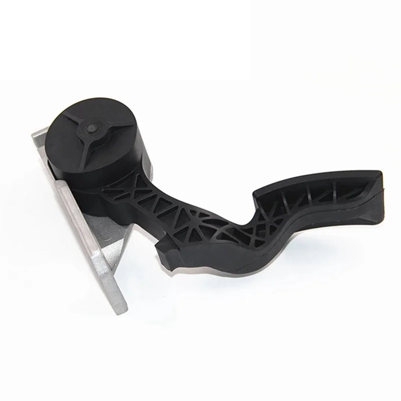 

1 PCS Accelerator Pedal Black & Silver Plastic+Metal For Volvo Truck Electronic Gas Pedal 21915481 21116877 20893503 20574535-T4