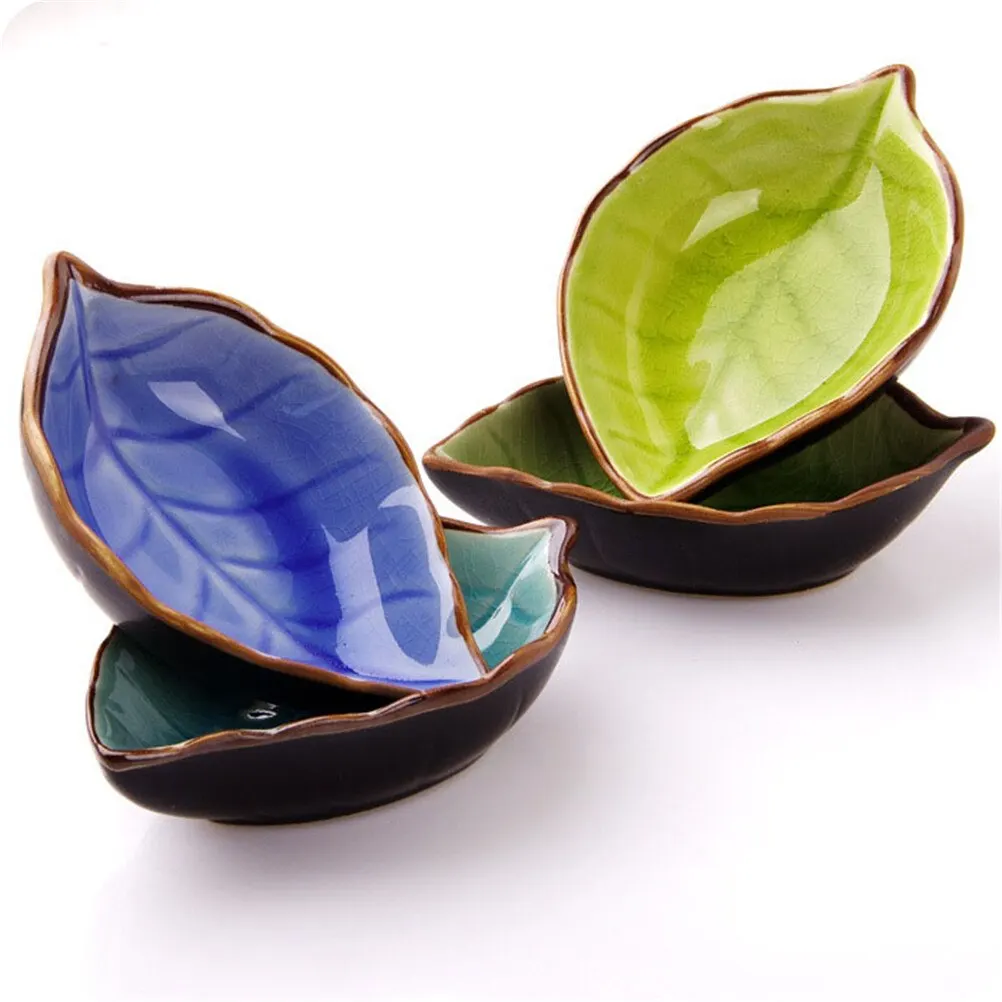 1pcs Leaves Ceramic Saucer Kitchen Multi-Purpose Seasoning Dish Small Dish Crackle Glaze Seasoning Sauce Vinegar Tableware